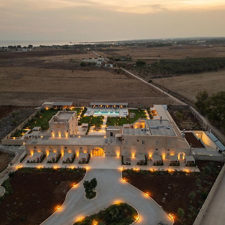 Masseria Donna Menga - The Leading Hotels Of The World Torre Lapillo Esterno foto