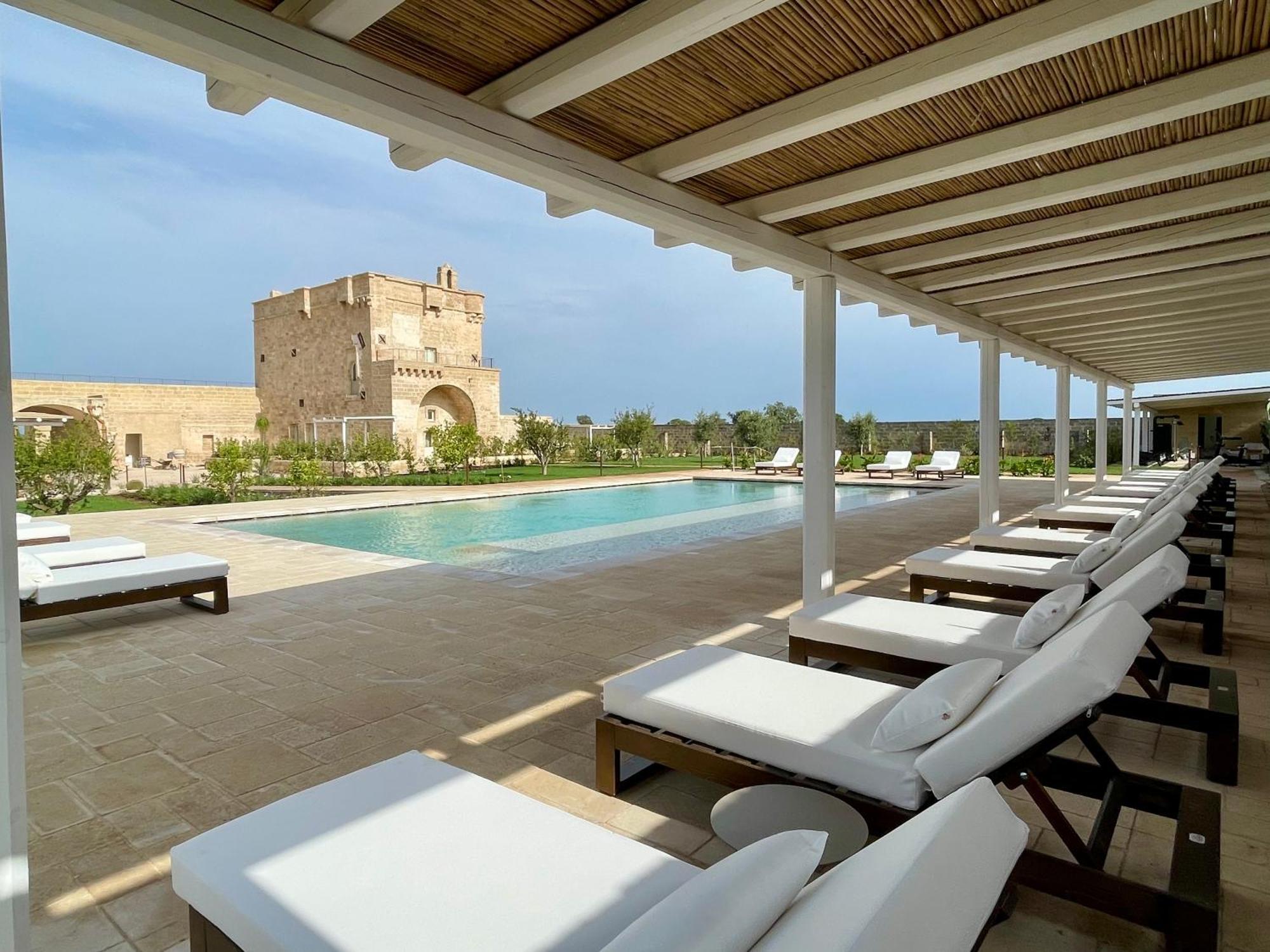 Masseria Donna Menga - The Leading Hotels Of The World Torre Lapillo Esterno foto