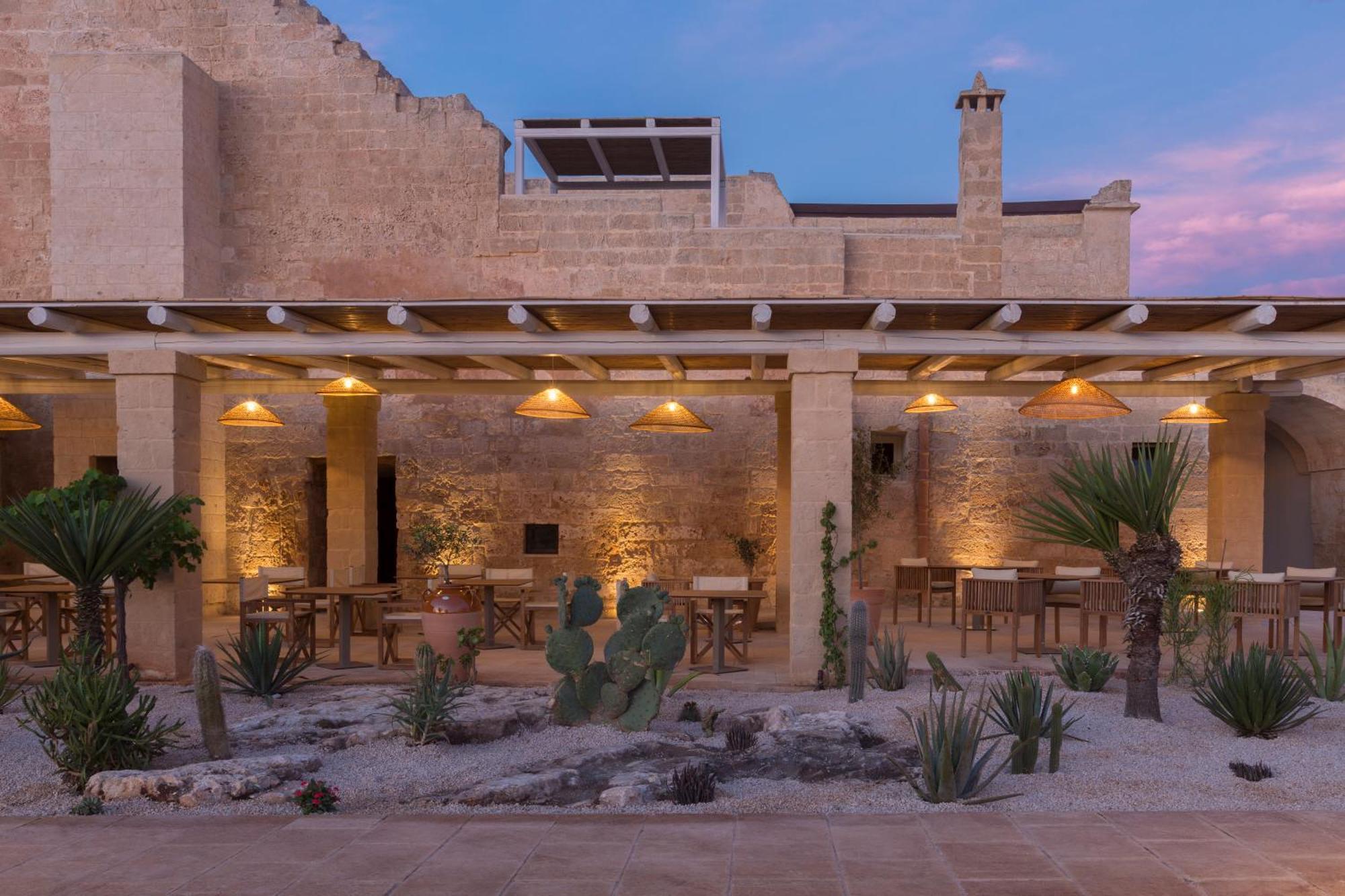 Masseria Donna Menga - The Leading Hotels Of The World Torre Lapillo Esterno foto