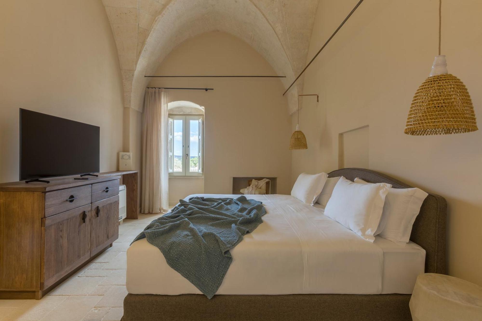 Masseria Donna Menga - The Leading Hotels Of The World Torre Lapillo Esterno foto
