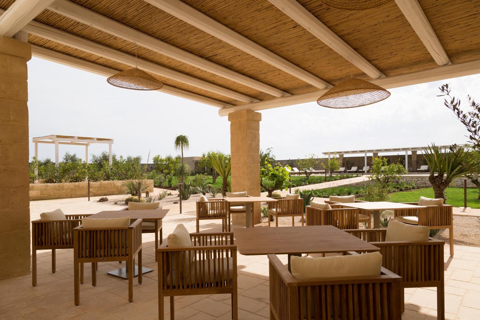 Masseria Donna Menga - The Leading Hotels Of The World Torre Lapillo Esterno foto