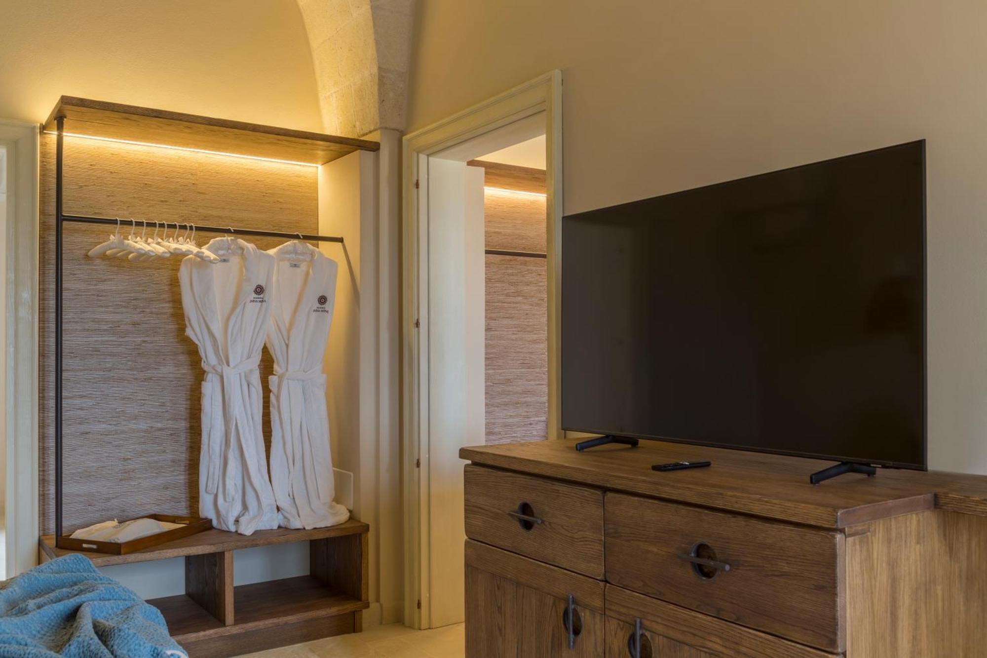 Masseria Donna Menga - The Leading Hotels Of The World Torre Lapillo Esterno foto