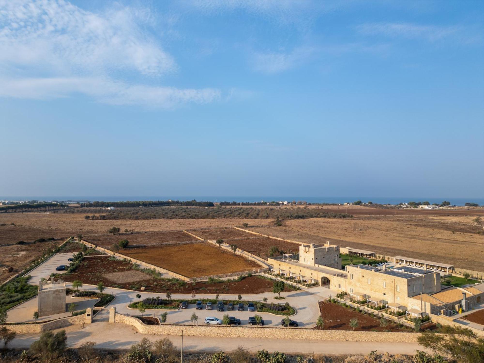Masseria Donna Menga - The Leading Hotels Of The World Torre Lapillo Esterno foto