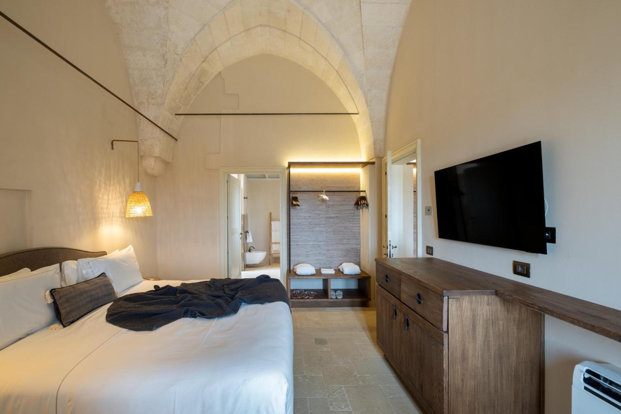 Masseria Donna Menga - The Leading Hotels Of The World Torre Lapillo Esterno foto