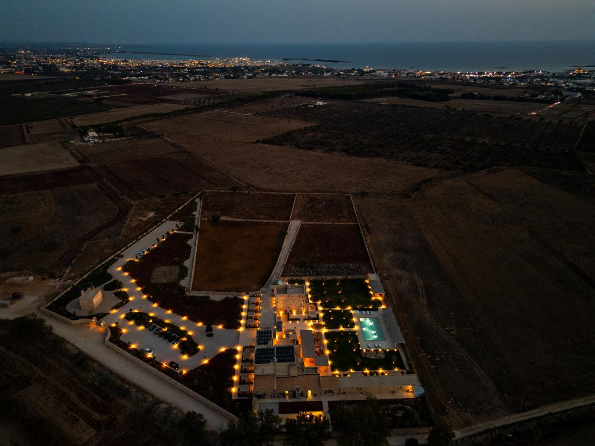 Masseria Donna Menga - The Leading Hotels Of The World Torre Lapillo Esterno foto